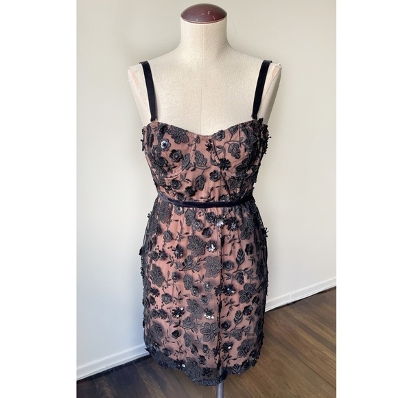 NWT For Love & Lemons Beatrice Strappy Lace 3-D Embroidered Floral Mini Dress XS - Picture 5 of 15
